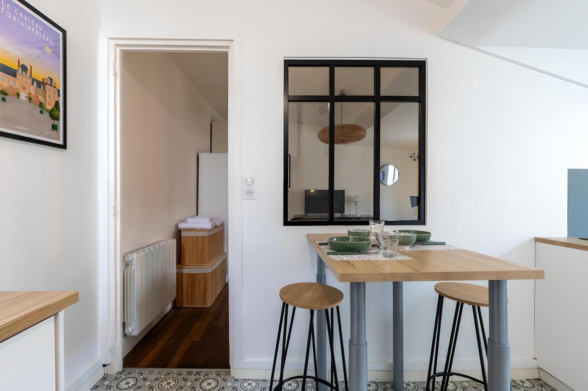 La Parenthese Sous Les Toits Apartment Fontainebleau Exterior photo